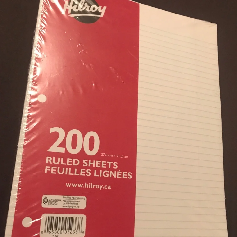 Hilroy - 200 Ruled Sheets - Picture 2 of 4